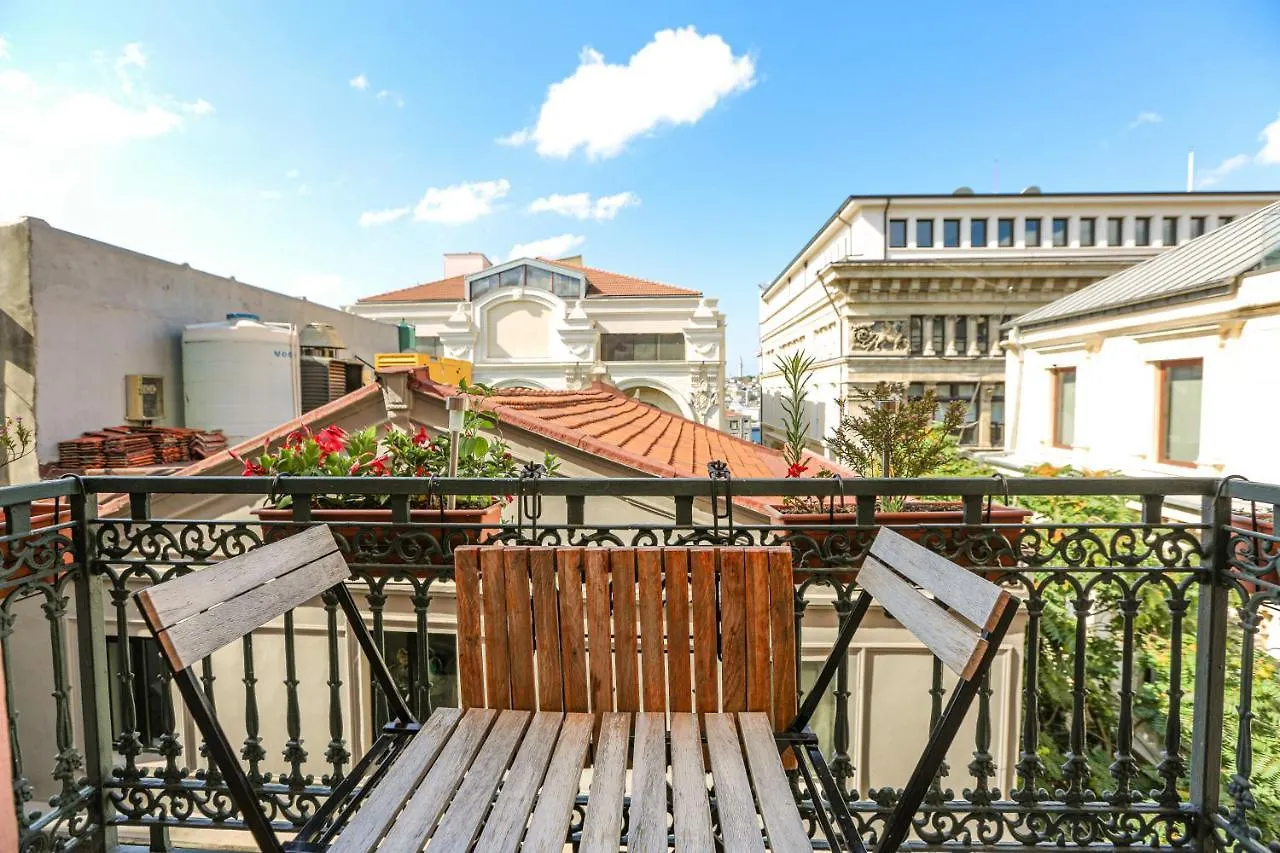 No 8 Galata Apartment Istanbul Turkey