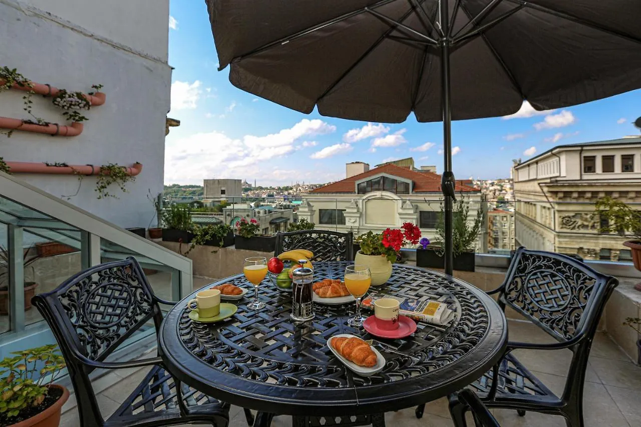 No 8 Galata Apartment Istanbul