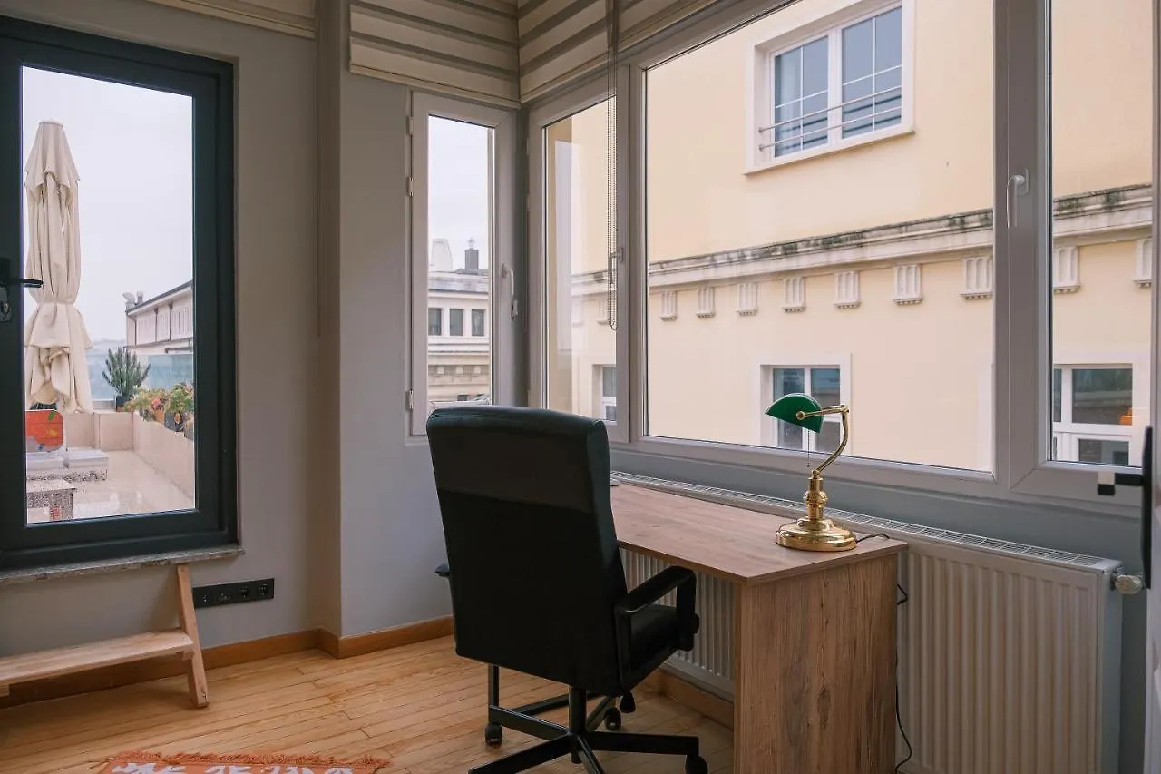 No 8 Galata Apartment Istanbul