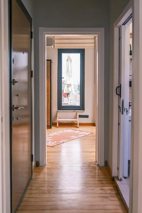 No 8 Galata Apartment Istanbul