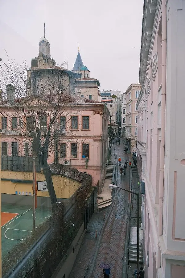 No 8 Galata Apartment Istanbul